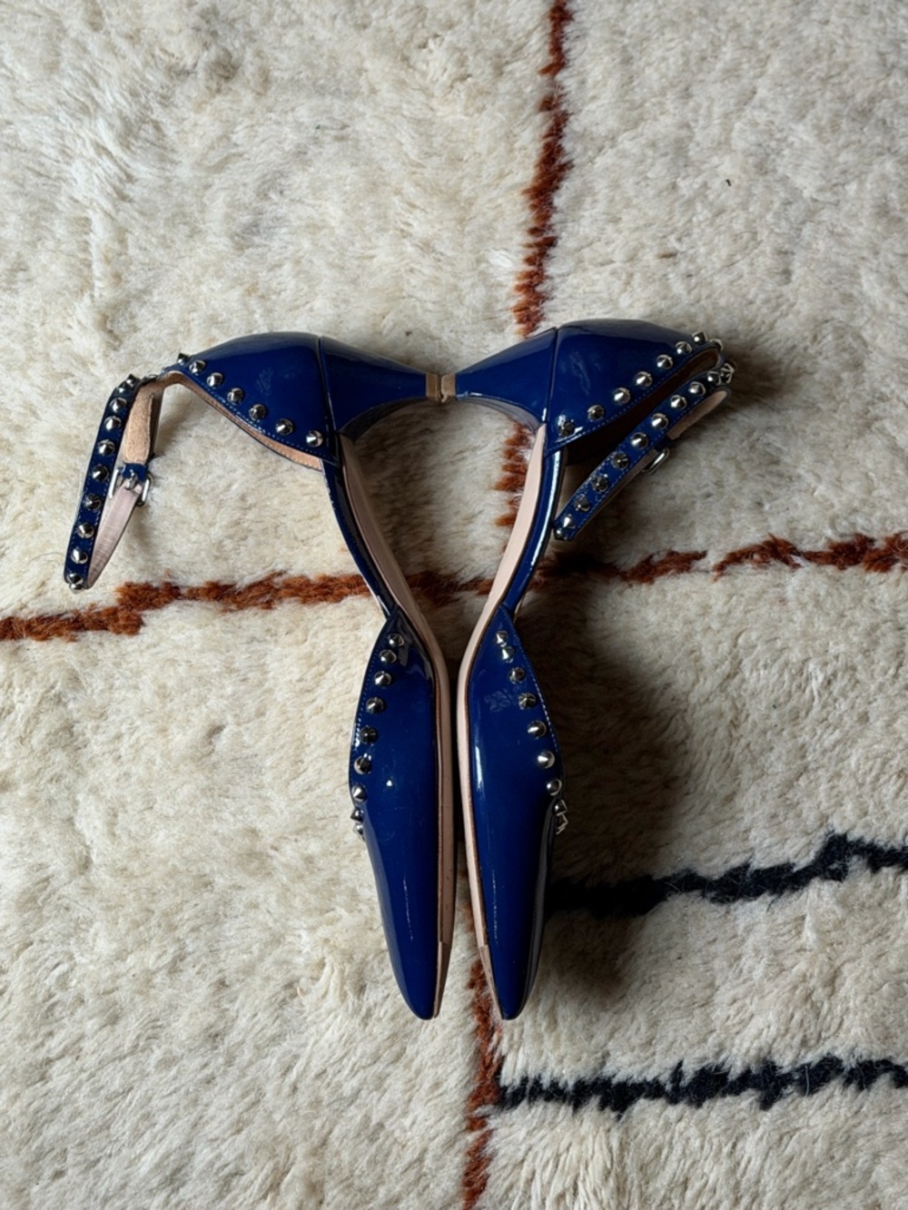 Vintage Miu Miu Blue Patent Leather Kitten Heel Studded Shoe Pump Sandal 38.5 - Picture 7 of 12
